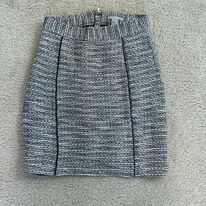 H&M Grey Lined Short Pencil Skirt - Size 8